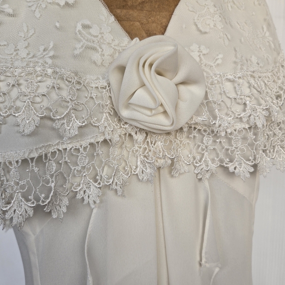 Vintage Scott McClintock Cream Lace Rose Dress - Picture 4 of 9